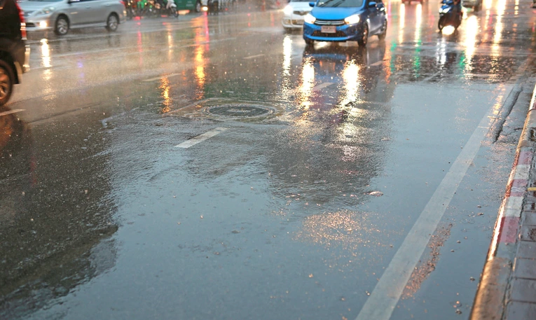 Rain Affect Vehicle Accidents